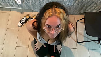 My girlfriend’s friend lets me creampie her tight pussy