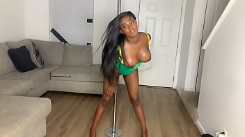 Twerk like a pro in this steamy tutorial