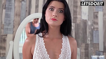 Her Boundaries Pushed – Busty Russian Babe (Nicole Black) Takes Massive Hard Cock in Her Tight Backdoor