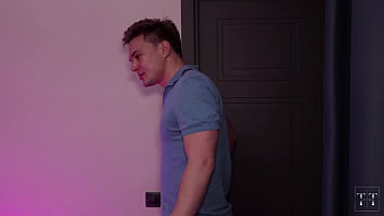 I seduced a shy Asian masseuse into wild sex