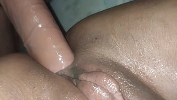 He woke me up to take my tight ass but I loved it and enjoyed it hot homemade action