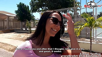Hot Russian MILF seduces stranger for wild vacation sex in Mexico