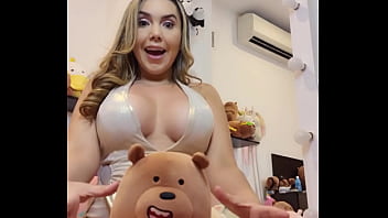 Bolivian Bear’s Wild Ride on Mimi.fans
