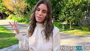 Sexy Realtor Demands Steamy Client Feedback After Showing