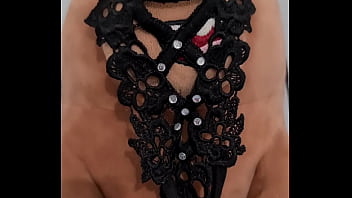 Naughty bear sniffs panties… follow me on insta @boliviana.mimioficial
