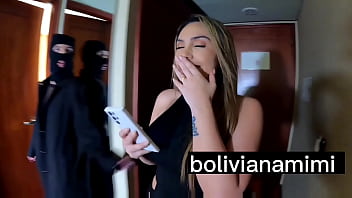 A thief in my Buenos Aires hotel room stole everything, even my squirts