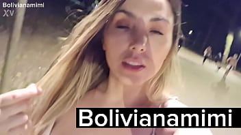 Strolling in Ibirapuera without panties after sex… full video on my (link in video)…. and in my VIP WhatsApp & Telegram group 11975740713