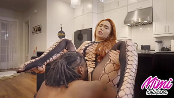 Massive BBC pleasure turns me into a squirting fountain