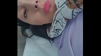Hot Bolivian Babe Mimi’s Steamy Videos